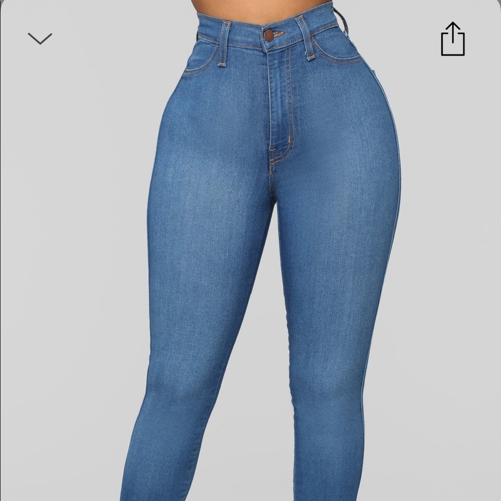 Fashion Nova classic skinny jean medium wash